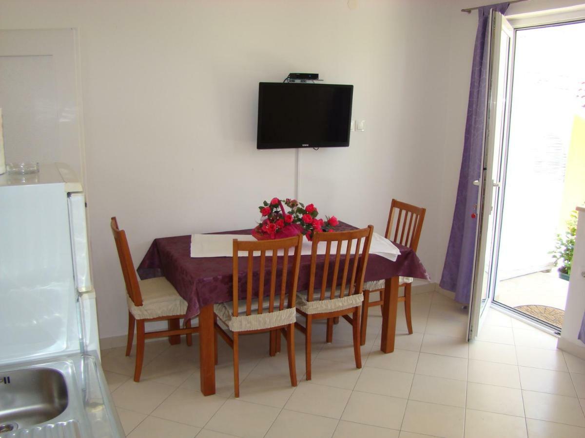 Apartments Ada Tučepi Exteriér fotografie