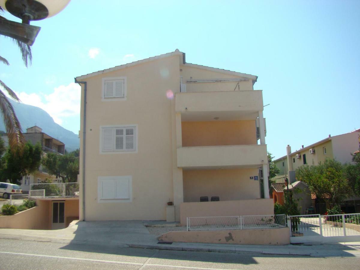 Apartments Ada Tučepi Exteriér fotografie